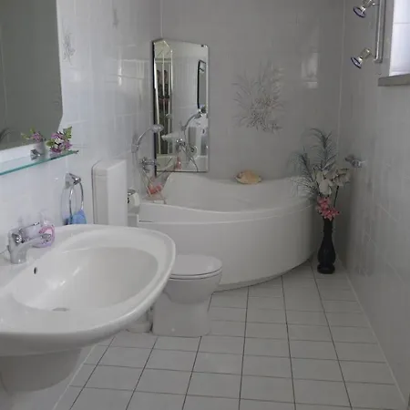 Ferienwohnung Koenig Niedergurig Bei Bautzen Malschwitz Exterior photo